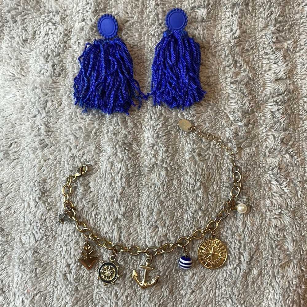 On the Sea Bracelet and earring set 💙